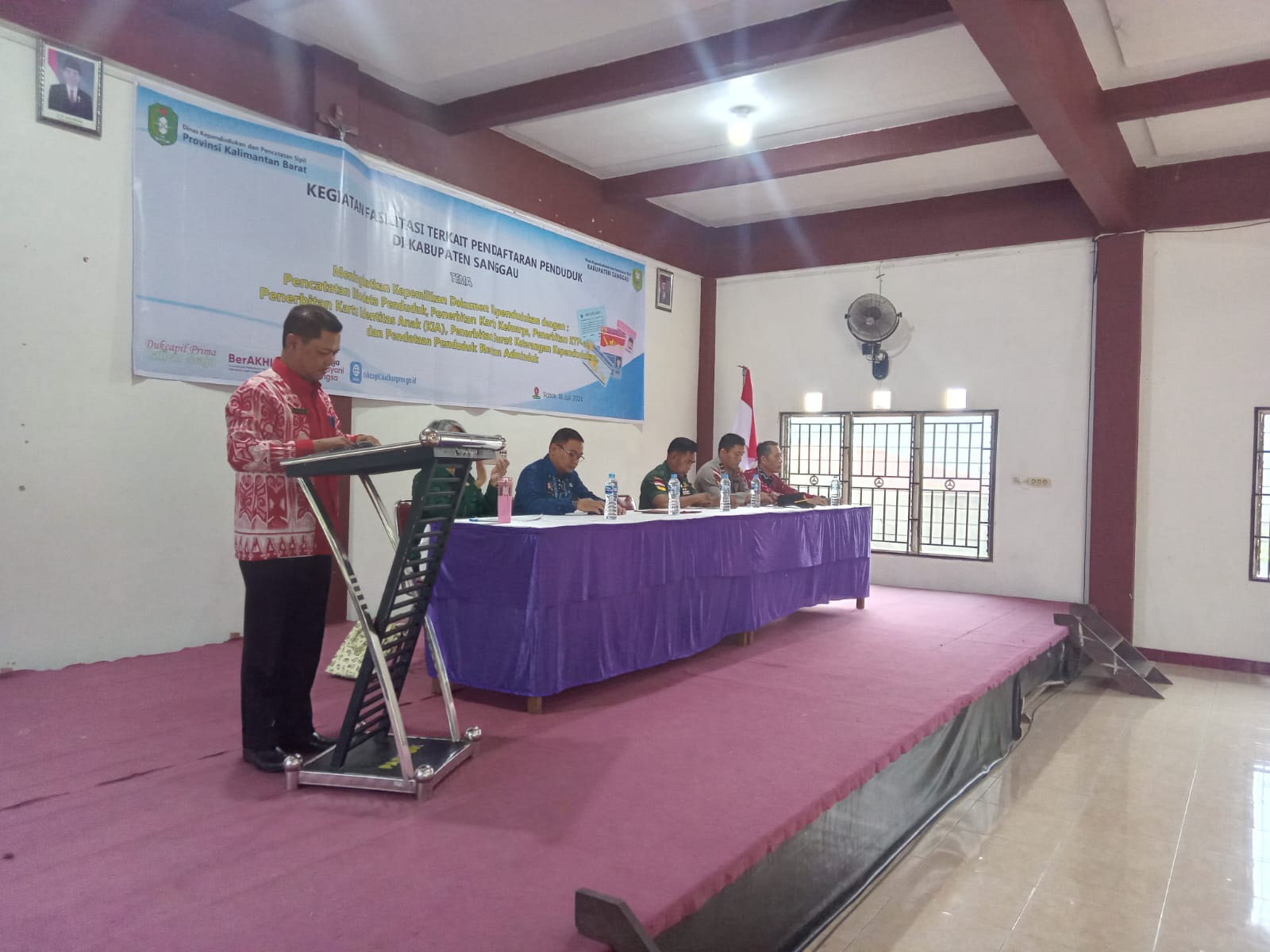 Fasilitasi Terkait Pendaftaran Penduduk Oleh Disdukcapil Provinsi Kalbar dan Kabupaten Sanggau