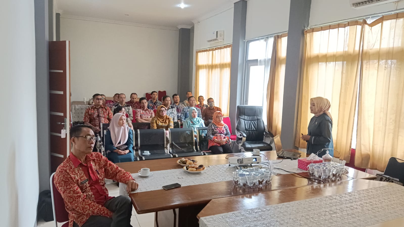 sosialisasi dari Yayasan Pencegahan Kanker Nusantara ke Disdukcapil Kabupaten Sanggau