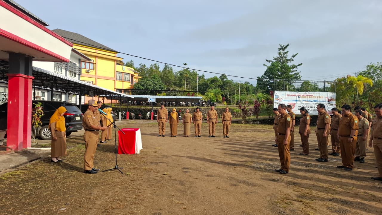 Apel Rutin Pagi Disdukcapil Kabupaten Sanggau 26 Januari 2026 dan Penandatanganan Pakta Integritas